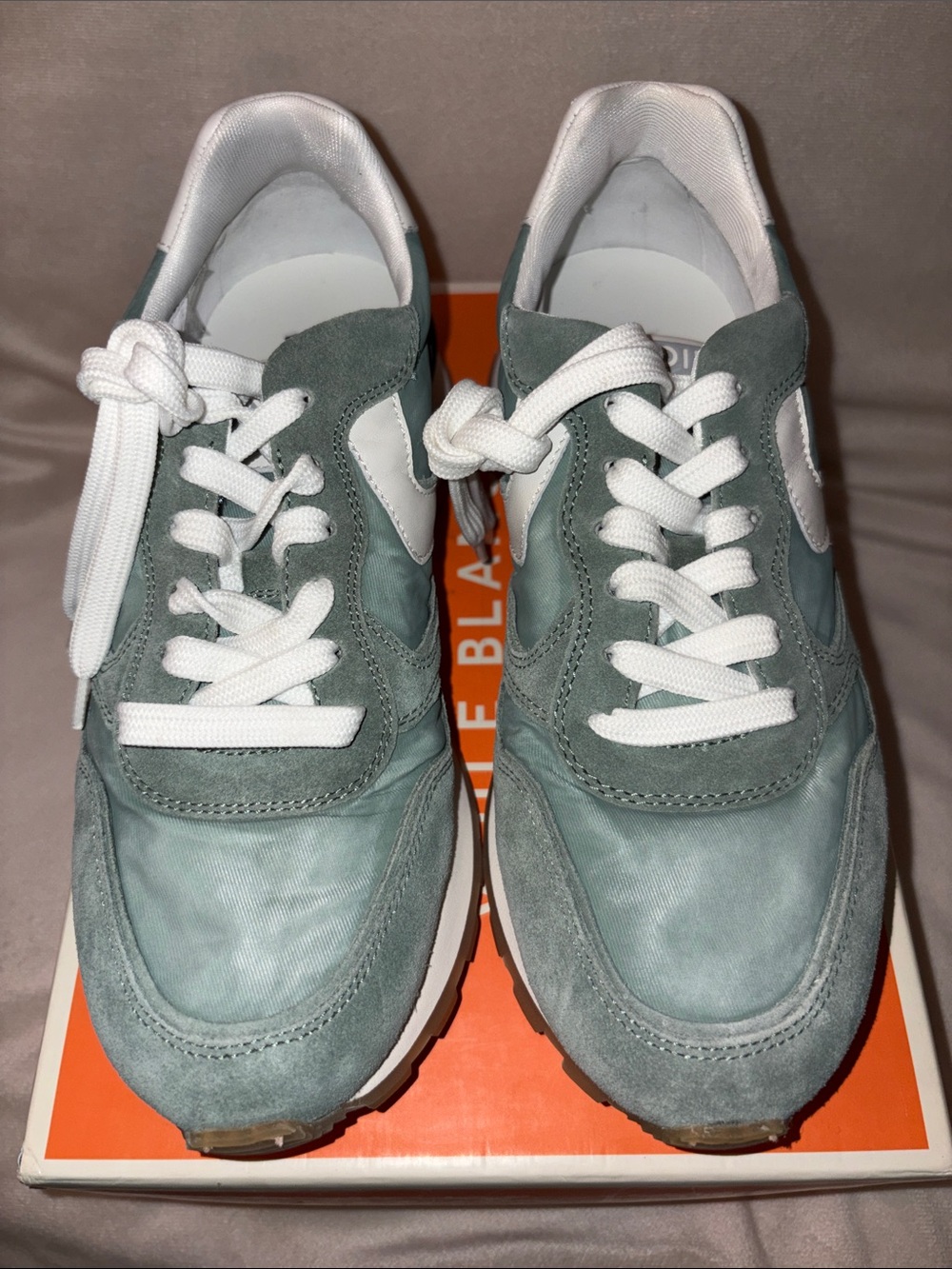 NWT VOILE BLANCHE PARIS Race Sneaker in Sage-Off White - Picture 7 of 14